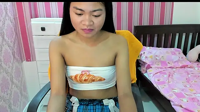 Mica Jones online show from March 20, 12:15 am