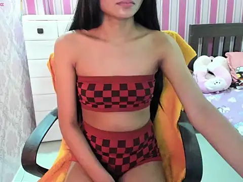 Snapshot of Mica_Jones chatting on April 29, 8:37 pm Mica Jones online show from April 29, 8:37 pm