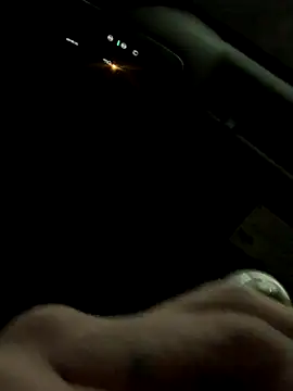 Snapshot of shakeweight chatting on October 27, 8:07 am shakeweight online show from October 27, 8:07 am