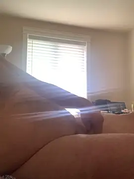 Snapshot of shakeweight chatting on October 29, 6:31 pm shakeweight online show from October 29, 6:31 pm