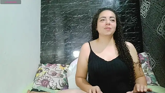  naughty milf online show from May 30, 6:32 am
