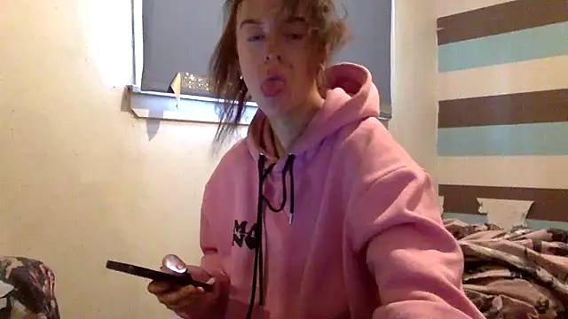 Snapshot of Bellababexox chatting on February 3, 2:33 pm Bellababexox online show from February 3, 2:33 pm