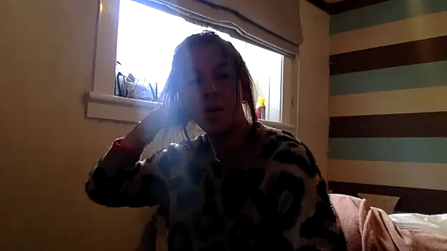 Snapshot of Bellababexox chatting on March 22, 4:21 pm Bellababexox online show from March 22, 4:21 pm