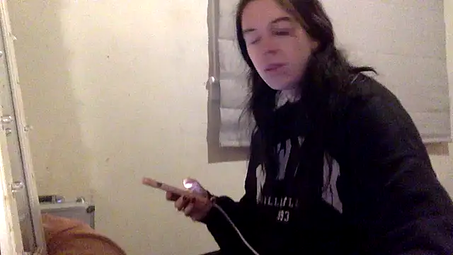 Snapshot of Bellababexox chatting on April 26, 3:59 am Bellababexox online show from April 26, 3:59 am