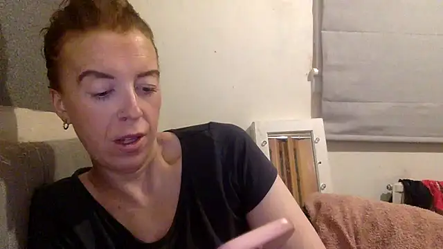Snapshot of Bellababexox chatting on May 3, 4:29 am Bellababexox online show from May 3, 4:29 am