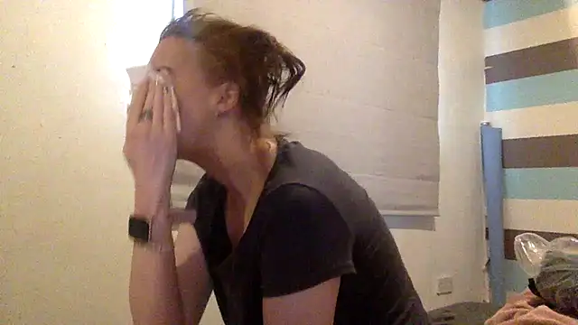 Snapshot of Bellababexox chatting on May 3, 4:46 pm Bellababexox online show from May 3, 4:46 pm