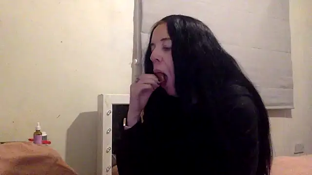 Snapshot of Bellababexox chatting on May 9, 5:23 am Bellababexox online show from May 9, 5:23 am