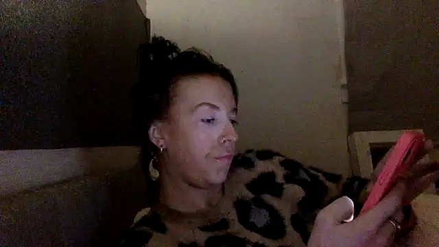 Bellababexox online show from July 6, 4:31 am