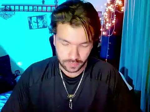 cortelioni massimo  online show from December 16, 11:21 pm