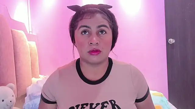 AndreaSweet2 online show from November 17, 8:03 pm