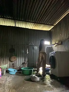 Snapshot of Huong-Ly chatting on November 24, 6:35 am Huong-Ly online show from November 24, 6:35 am