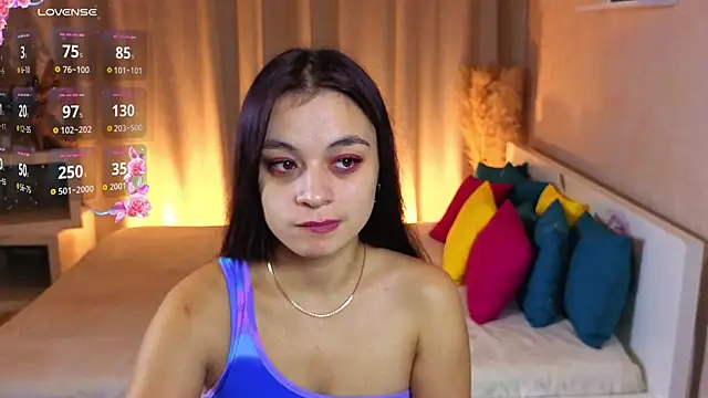 Leila Hefner online show from September 13, 3:39 am