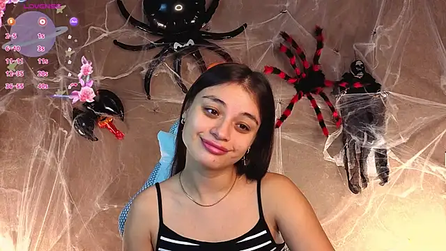 Leila Hefner online show from October 15, 2:44 am