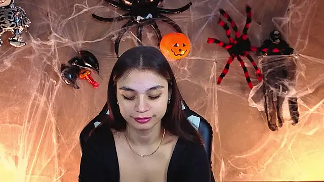 Leila Hefner online show from October 23, 3:17 am