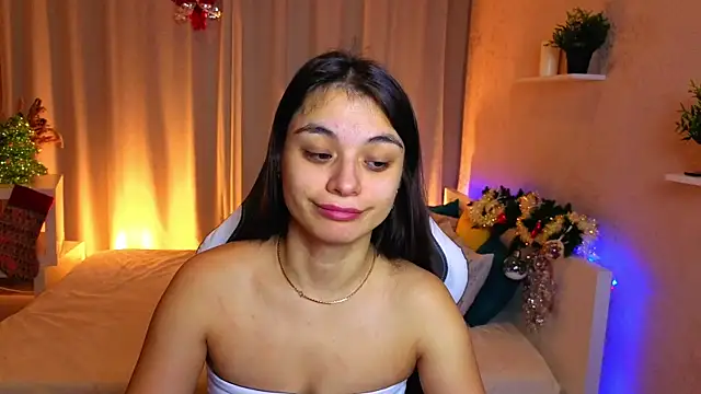 Leila Hefner online show from December 4, 2:43 am