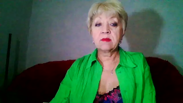 DianaQDream online show from May 22, 1:57 am