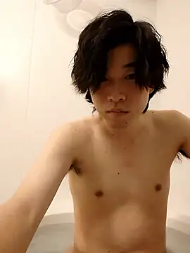 Snapshot of tanaka113 chatting on February 7, 2:32 pm tanaka113 online show from February 7, 2:32 pm