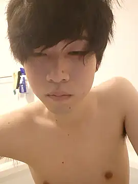 Snapshot of tanaka113 chatting on February 20, 3:47 am tanaka113 online show from February 20, 3:47 am