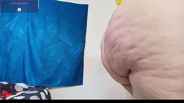 Snapshot of dominant_hipss chatting on January 7, 4:20 pm dominant hipss online show from January 7, 4:20 pm