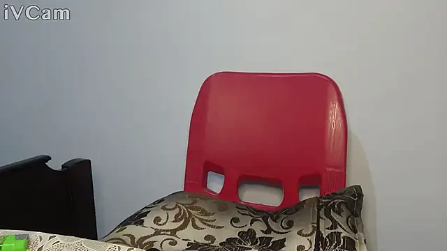 Snapshot of yazin199 chatting on September 20, 6:20 pm yazin199 online show from September 20, 6:20 pm