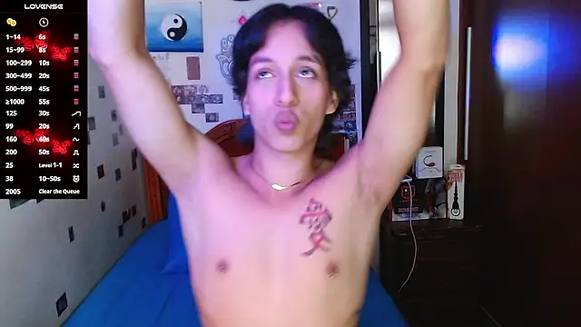 Snapshot of DannyPhantom555 chatting on November 25, 5:35 pm DannyPhantom555 online show from November 25, 5:35 pm