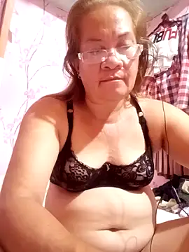 vickyhot1966 online show from January 10, 9:30 pm