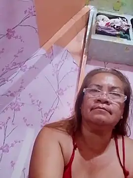 vickyhot1966 online show from March 3, 11:21 pm