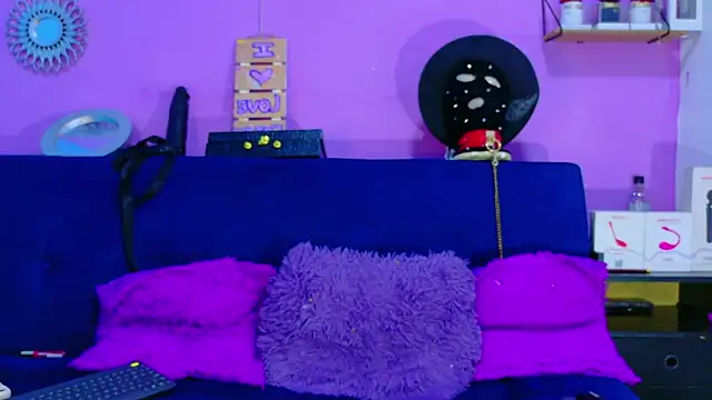 CristalRose online show from March 18, 11:08 pm