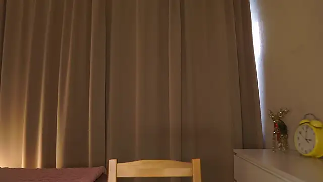 Snapshot of GeorginaHarn chatting on February 25, 8:02 am GeorginaHarn online show from February 25, 8:02 am