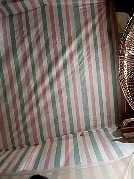 Love-Mama33 online show from October 15, 12:33 am