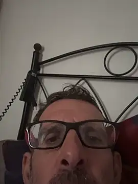 gigolobcn online show from December 14, 11:26 am