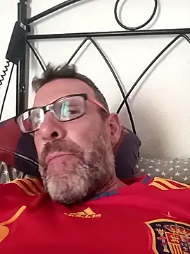 gigolobcn online show from June 15, 1:57 pm