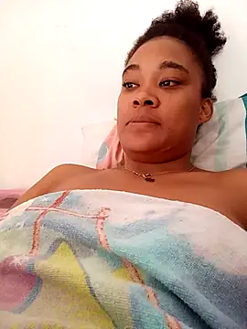 Snapshot of dahian_charlote02 chatting on April 15, 2:57 pm dahian charlote02 online show from April 15, 2:57 pm