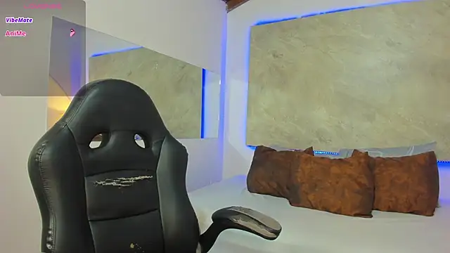  kanela anderson online show from December 5, 8:38 pm