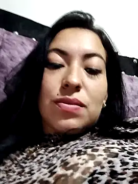 angelicroose2 online show from February 15, 5:48 am