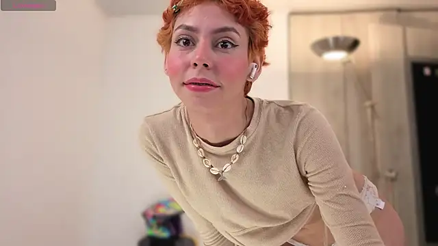 Snapshot of colette_e chatting on October 15, 3:50 am colette e online show from October 15, 3:50 am