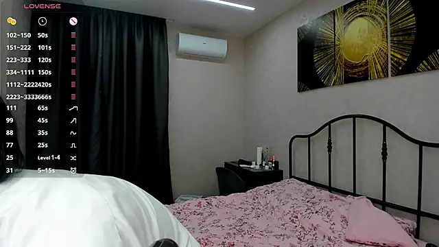 AfraBabyGills online show from March 26, 7:30 pm