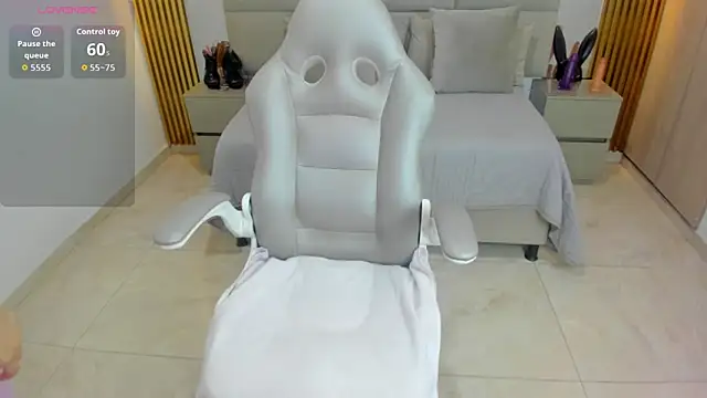 Keisha jalal online show from December 16, 7:30 pm