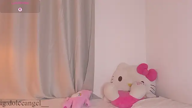 dulceangel   online show from July 21, 3:53 am