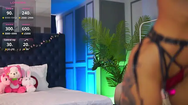 ZenyaNoir online show from February 13, 10:55 am