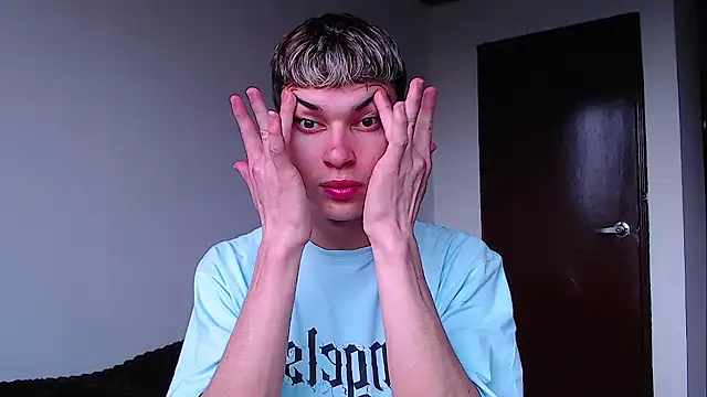 john vichenso online show from December 17, 9:43 pm