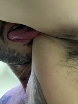 Fubinha online show from April 6, 8:10 pm