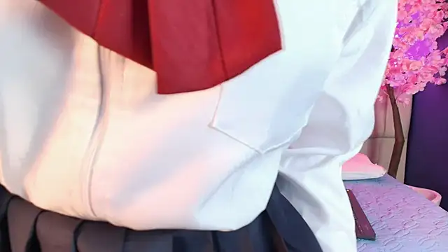 Shizuko  online show from April 5, 2:14 pm