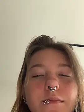 VesnaCrystal online show from October 11, 8:24 am