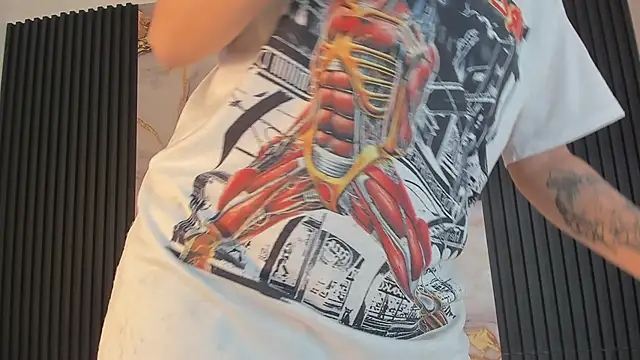 Snapshot of azul_honey chatting on November 17, 6:35 pm azul honey online show from November 17, 6:35 pm