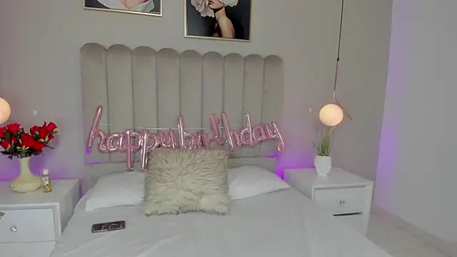 Dani rosse  online show from April 1, 12:28 pm