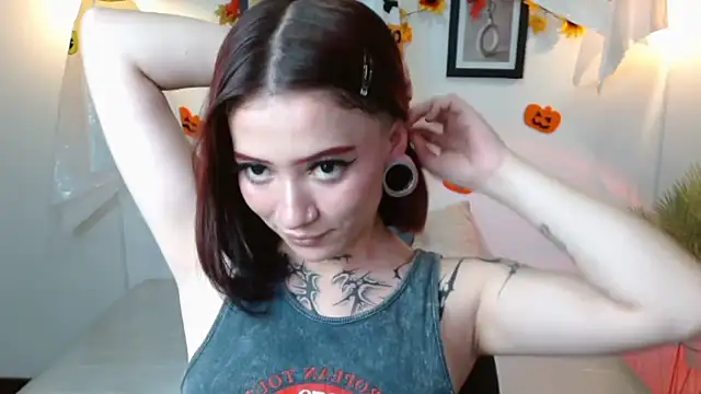 Evanss lx online show from October 28, 7:05 pm