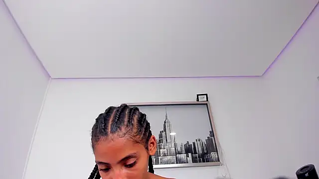 sarah ashbourne online show from September 25, 12:09 pm