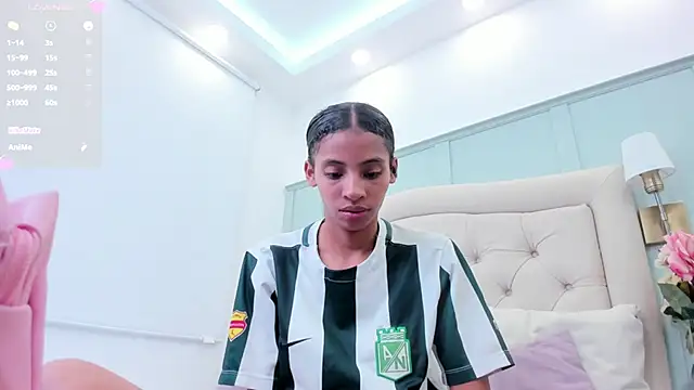 sarah ashbourne online show from October 19, 1:56 pm