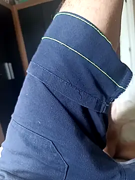 comobucetinhas online show from January 9, 6:42 pm